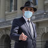 Gesundheitsminister Alain Berset: «Es gibt keine Abkürzung in einer Pandemie.» (Bild: Peter Klaunzer / Keystone)