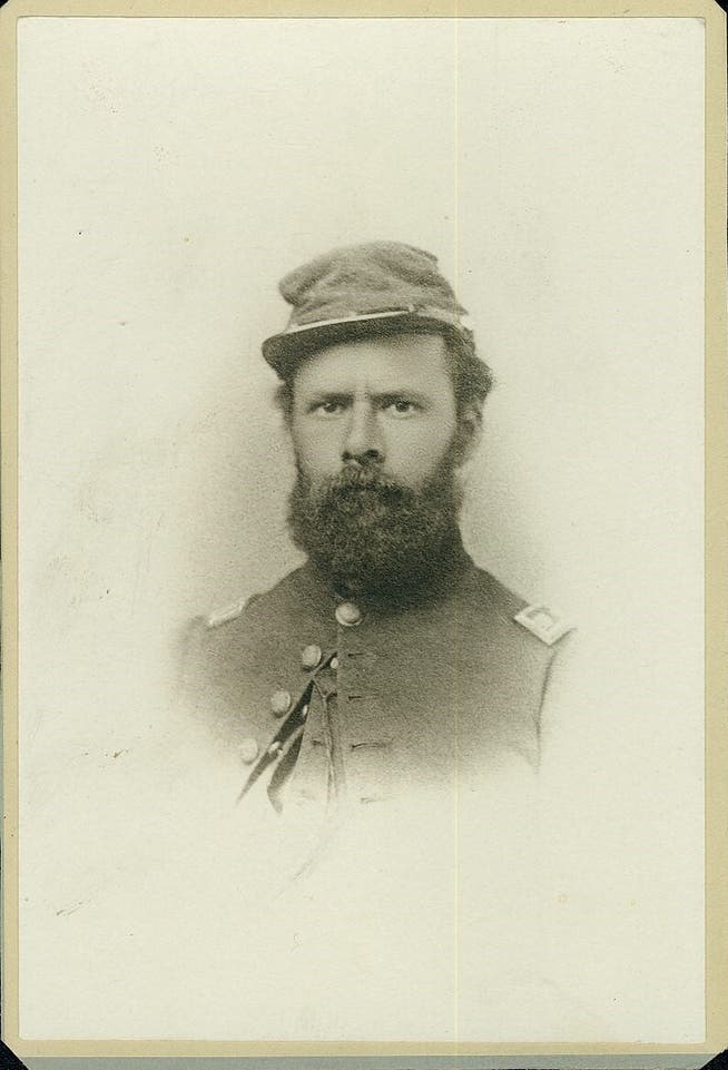 Arnold Sutermeister (1830 bis 1907), aufgewachsen in Aarau, wanderte mit 16 Jahren in die USA aus und kämpfte im Amerikanischen Bürgerkrieg.