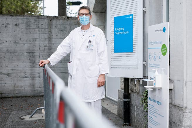 Setzt mehr auf Eigenverantwortung als auf Verbote: der Infektiologe Christoph Fux vom Kantonsspital Aarau. 