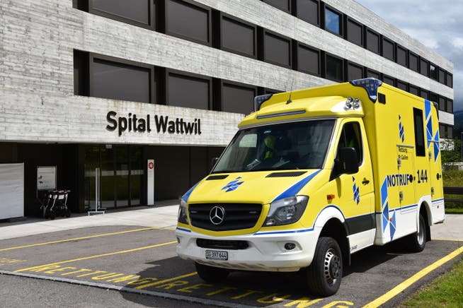 Das Spital Wattwil: Mitte Juni muss das Stimmvolk des Kantons St.Gallen über die Schliessung dieses Landspitals entscheiden.