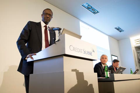 10.03.2015: Tidjane Thiam übernimmt den CEO-Posten von Brady Dougan (ganz rechts). Thiam ist Rohners «Wunsch-CEO».