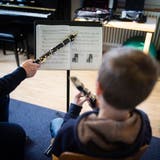 Wird vorläufig doch nicht mehr kosten: Der Musikunterricht an der Musikschule St.Gallen. (Symbolbild: Benjamin Manser)