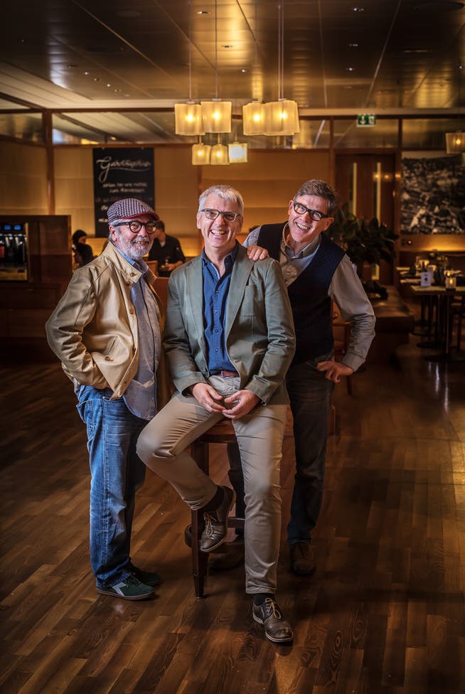 Drei vom fünfköpfigen Vorstand von Gambrinus Jazz Plus: Pino Buoro, Andreas B. Müller und Peter Hummel (von links).