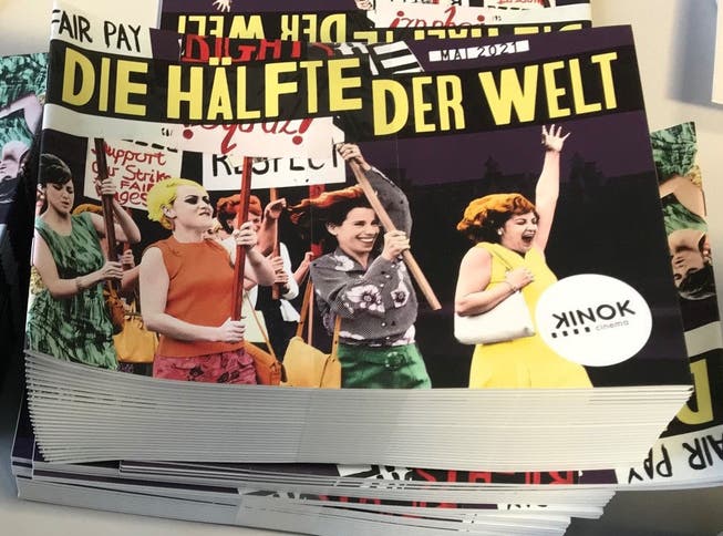 Das Kinok gibt nach fünf Monaten erstmals wieder ein gedrucktes Programmheft heraus. Es ist mit 50 Seiten umfangreich ausgefallen.