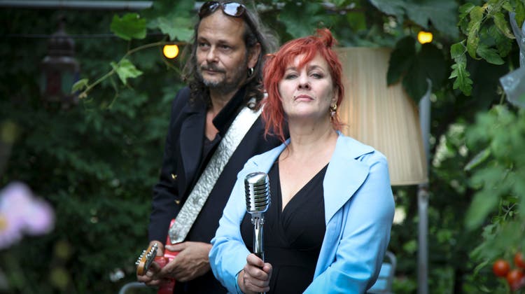«The Lady sings the Blues» heisst das Projekt mit den Sängerinnen Gigi Moto (hier mit Jean-Pierre von Dach), (BRU)