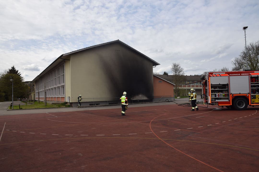 Im Tiefparterre der Sporthalle «Bleichematt» in Biberist kam es am Montagnachmittag zu einem Brand