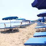 Werden sich die Strände diesen Sommer wieder füllen? Im Bild ein Strand in Ayia Napa in Zypern. (Lydia Lippuner)