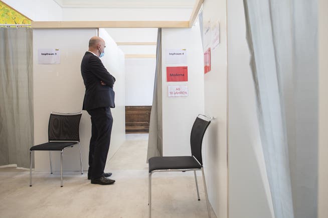 Optimistisch: Bundesrat Alain Berset beim Arbeitsbesuch in Schaffhausen.