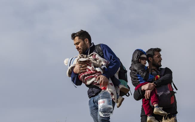 Syrische Flüchtlinge sollen zurück in ihr Heimatland - trotz Bürgerkrieg. An dem Entscheid der dänischen Regierung gibt es massive Kritik.