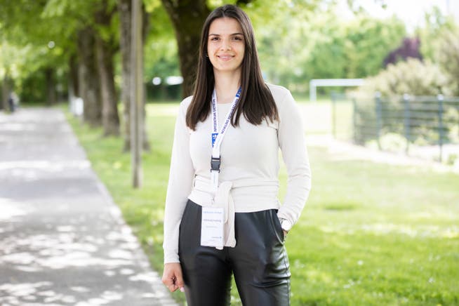 Sie Ist Eine Expertin Im Blasen Sie Ist Eine Expertin Im Blasen