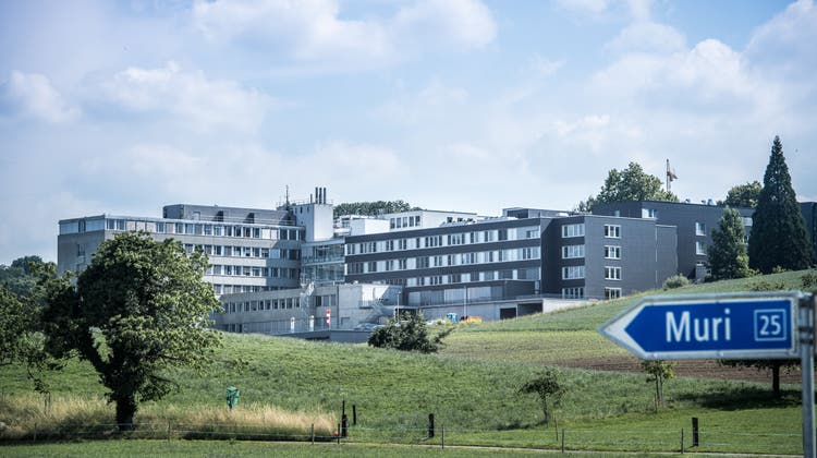 2019 unterschrieben das Spital Muri und das Kantonsspital Baden einen Kooperationsrahmenvertrag für eine engere Zusammenarbeit. (zvg/Jürg Waldmeier (2018))