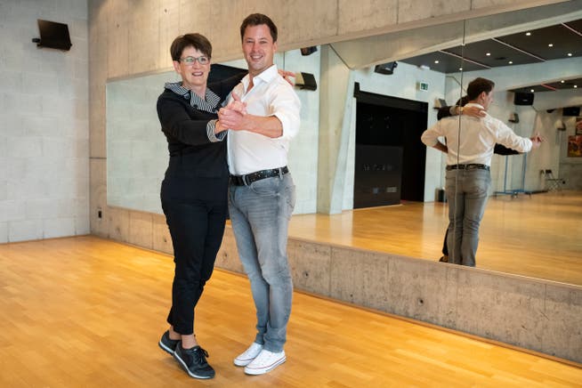 Daniela Berger und Mischa Schneeberger wünschen sich wieder eine belebte Tanzschule.