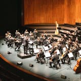 Das Basler Sinfonieorchester in der Festspielstadt im grossen Festspielhaus (Bild: Daniela Gruber/Peaches&Mint)