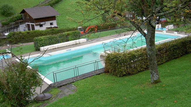Die Badegäste müssen sich noch länger gedulden, bis das Waldenburger Schwimmbad heuer öffnet.