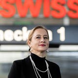 Sandrine Nikolic-Fuss, Präsidentin der Gewerkschaft des Kabinenpersonals Kapers, fotografiert am Flughafen Zürich, 12. November 2020. (Severin Bigler)