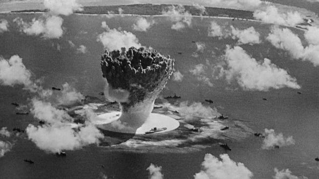 Eine Wucht: Filmstill aus Bruce Conners «Crossroads» (1976), das die Atombombentests im Bikini Atoll von 1946 zeigt.