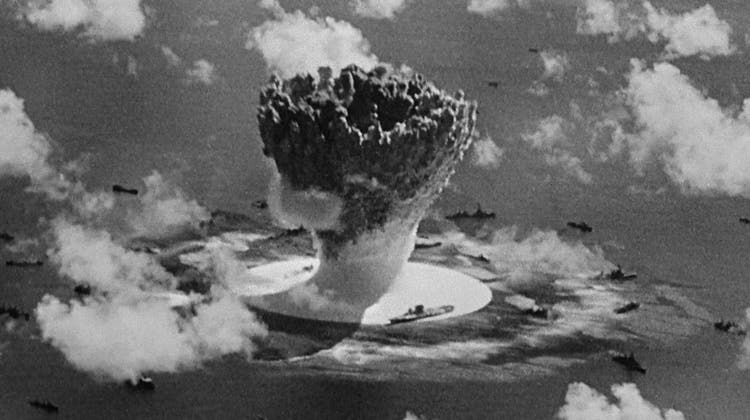 Eine Wucht: Filmstill aus Bruce Conners «Crossroads» (1976), das die Atombombentests im Bikini Atoll von 1946 zeigt. (Conner Family Trust)