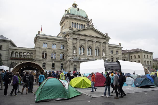Drei Tage lang besetzten die Klimaaktivisten den Bundesplatz.