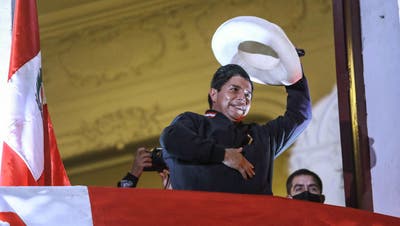 Pedro Castillo ist ein erzkonservativer Marxist - und voraussichtlich der nächste Präsident Perus. (EPA)
