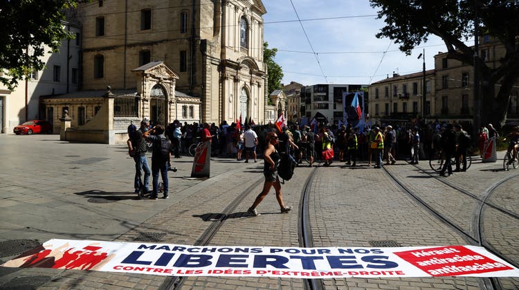Demonstration gegen die rechtsextreme Partei Rassemblement National (RN) in Montpellier, Frankreich am 12. Juni 2021. (Guillaume Horcajuelo / EPA)