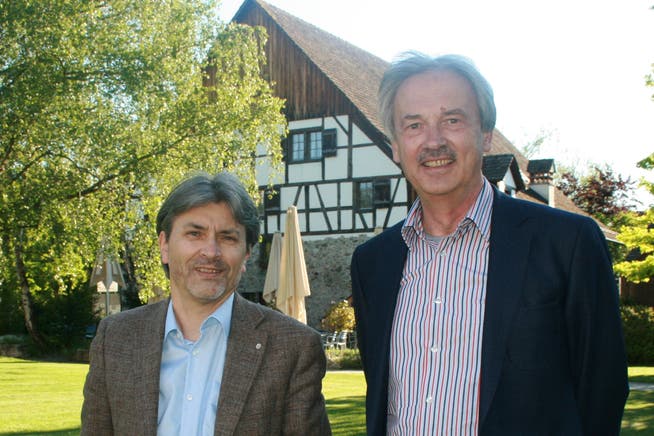 Sie kandidieren 2022 wieder: der Schlieremer Stadtpräsident Markus Bärtschiger und der Stadtrat Pascal Leuchtmann.