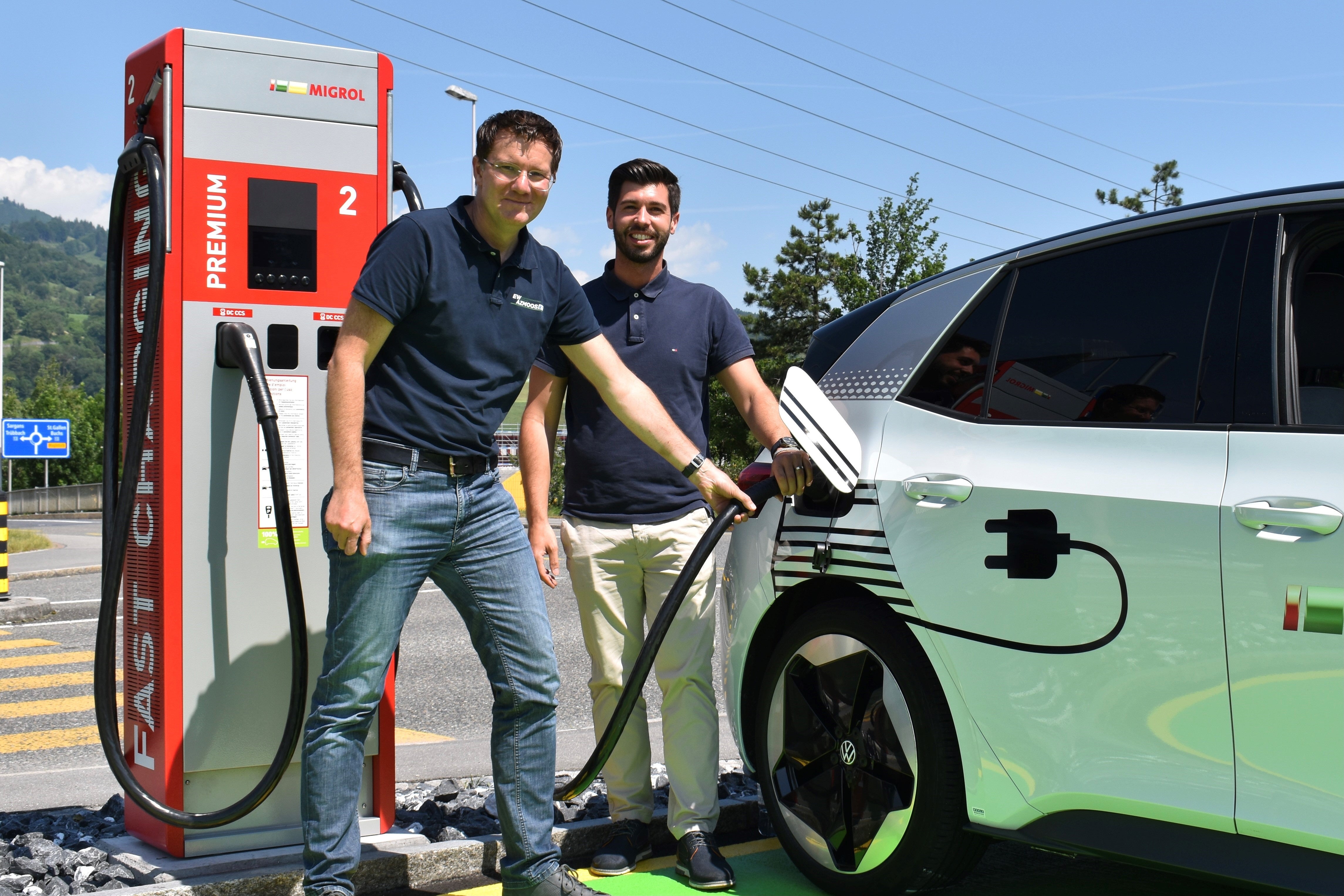 Schnellladestation Für Elektroautos In Trübbach Neu In Betrieb