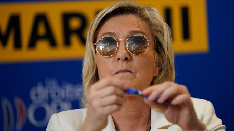 Der Sonntag war kein Freudentag für Marine Le Pen. (AP Photo/Daniel Cole (17. Juni 2021))