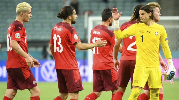 Nach dem 3:1-Sieg vom Sonntag gegen die Türkei zeigen sich die Schweizer Medien in Kommetnaren versöhnlich mit ihrem Nationalteam. (Keystone)