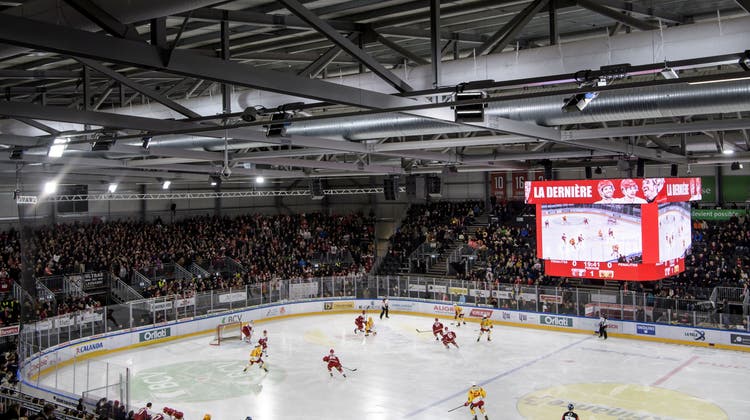 Während die Vaudoise Aréna gebaut wurde, trugen die Eishockeyaner des Lausanne HC im Patinoire de Malley 2.0 ihre Heimspiele aus. (Jean-Christophe Bott/Keystone)