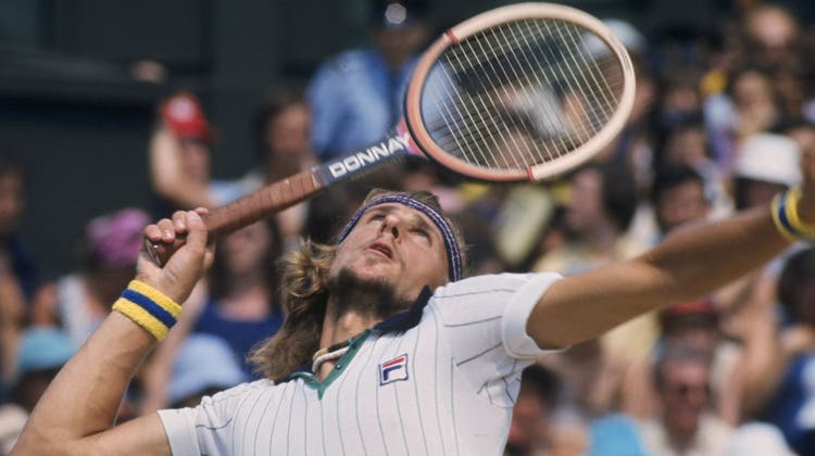 Björn Borg nach seinem ersten Wimbledon-Sieg gegen Ilie Nastase. (Bild: Getty (London, 3. Juli 1976))