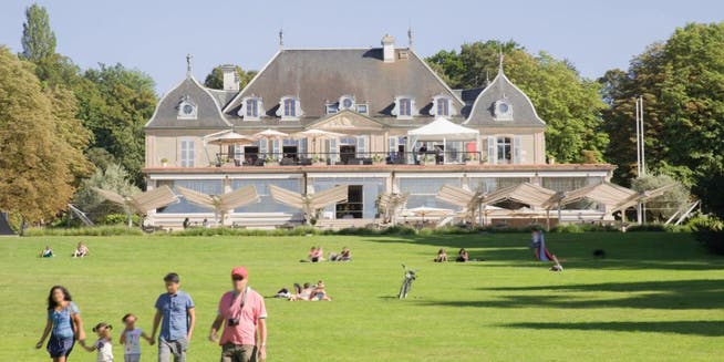 Das Hotel im Parc des Eaux Vives in Genf: Hier sollen sich Biden und Putin treffen.
