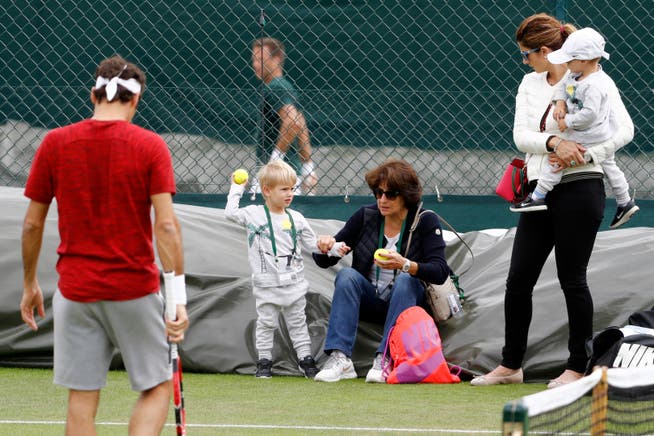 It is still unclear whether the Roger Federer family will be able to accompany Roger Federer to Wimbledon like here in 2016.
