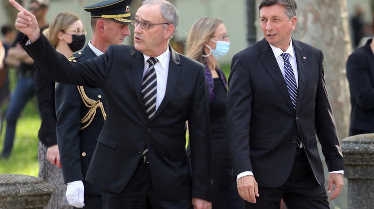 Bundespräsident Guy Parmelin mit dem slowenischen Präsident Borut Pahor (rechts). (Keystone)