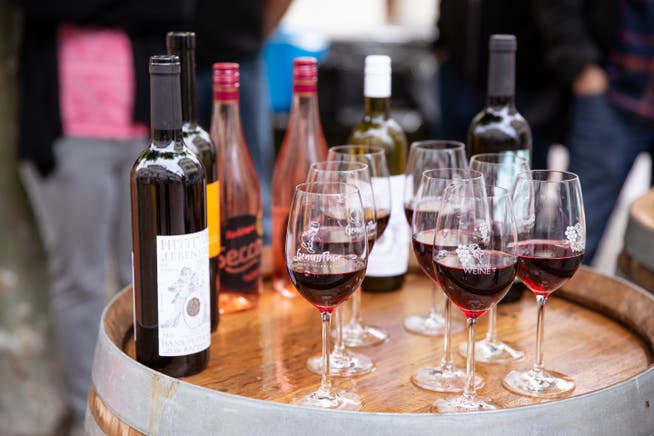 Über 100 verschiedene Weine werden am Winzerfest vom 14. August zur Degustation angeboten.