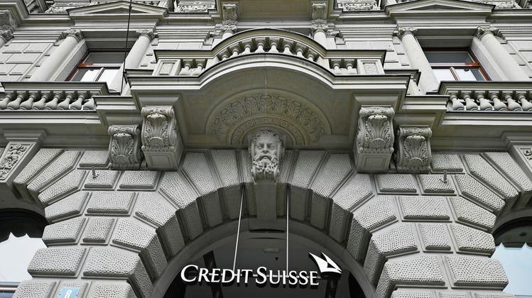 Nach den milliardenschweren Fehlinvestitionen: Die Bonität der Credit Suisse wird zurückgestuft