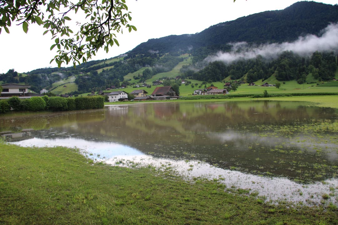In Kägiswil hat sich ein See gebildet.
