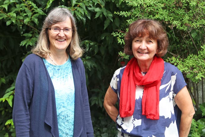 Marianne Villiger (links) und Carla Lotti treten nach mehr als 40 Dienstjahren in den Ruhestand.