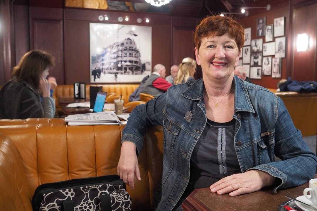 Iris Schelbert im Vorfeld der Stadtratswahlen 2017 im Oltner Café Ring.