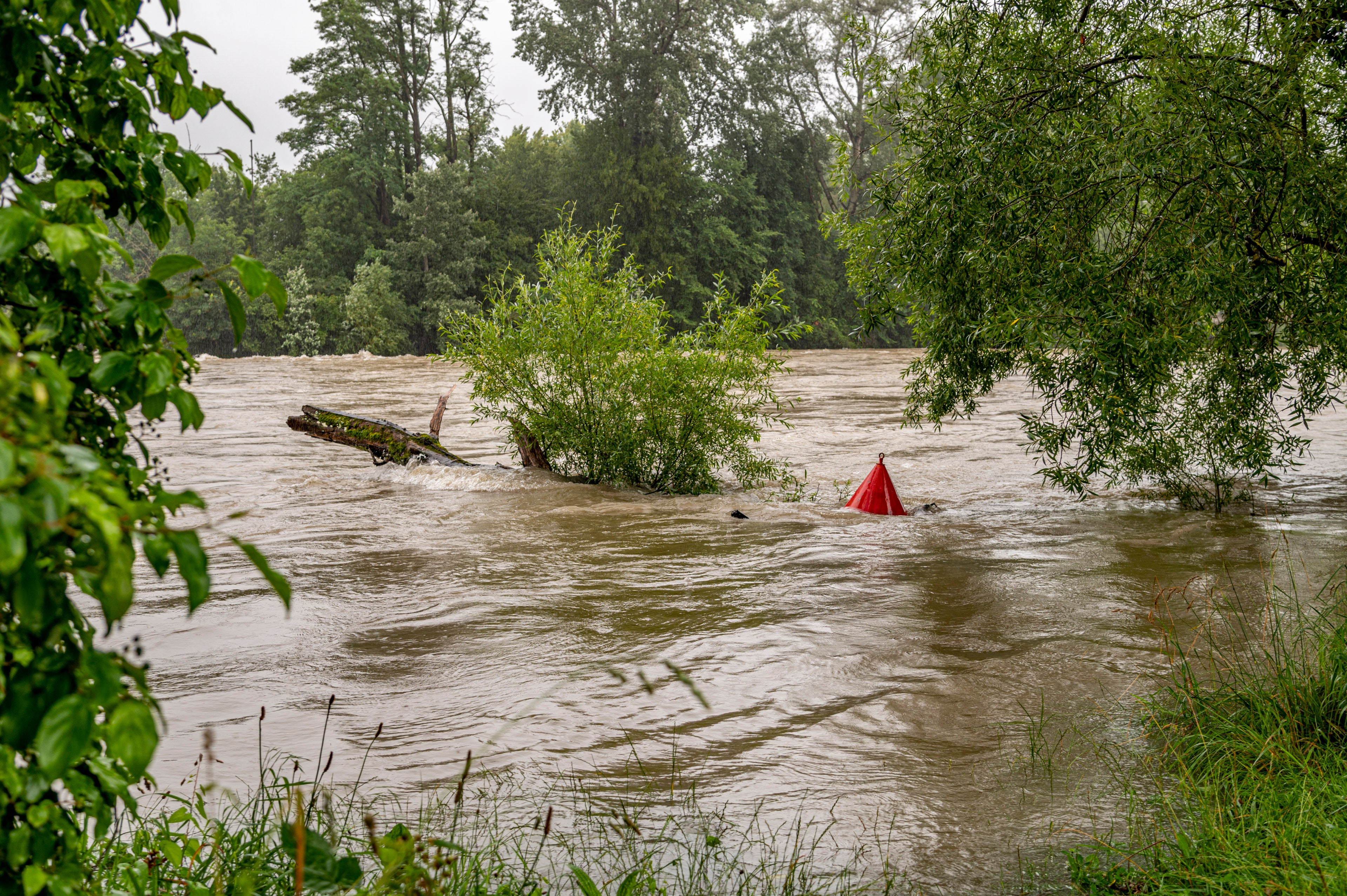 Unwetter Und Hochwasser Im Aargau: So Ist Die Situation Aktuell