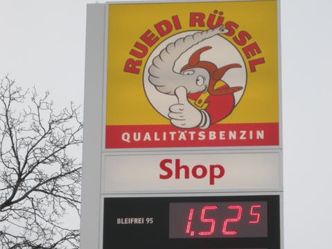 An zahlreichen Ruedi-Rüssel-Tankstellen wird künftig ein Avec-Shop stehen.