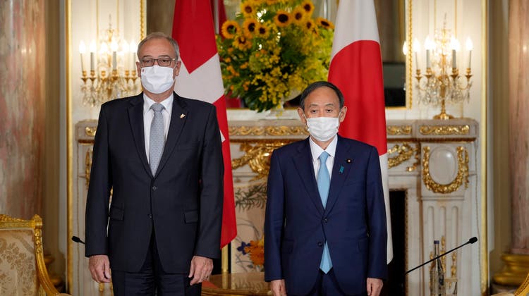 Handel und Forschung: Guy Parmelin trifft Japans Premierminister Suga