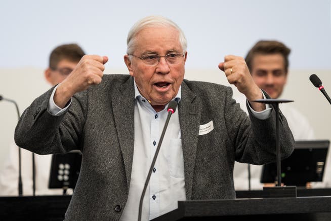 Christoph Blocher sagt: «Ich habe das Covid-Gesetz abgelehnt und werde es wieder tun.» Aber es sei keine wichtige Abstimmung.