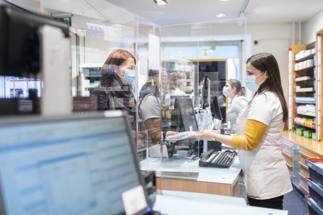 Die Apotheken sind überlastet. Deshalb bieten sie im Aargau jetzt keine gratis Schnelltests mehr an.