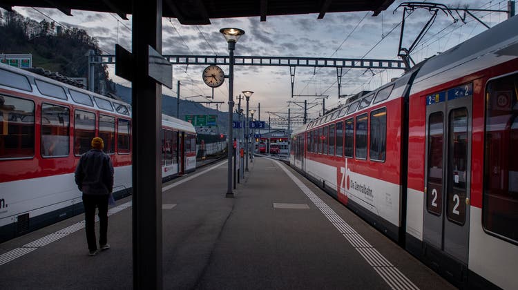 Bei der Zentralbahn gibt es nun auch Sparbillette, wenn man innerhalb des Tarifverbunds Passepartout reist. (Bild: Boris Bürgisser (Stansstad, 13. November 2020))
