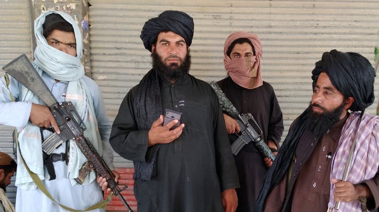 Taliban-Kämpfer bei der Eroberung der Stadt Farah. (Keystone)
