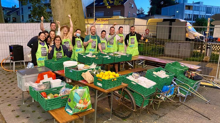 JCI Olten und Wiggertal helfen gegen Foodwaste am Streetfoodfestival in Olten