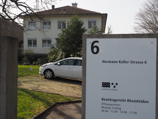 Eine 63-Jährige Bäuerin wurde vom Bezirksgericht Rheinfelden vorgeladen. 