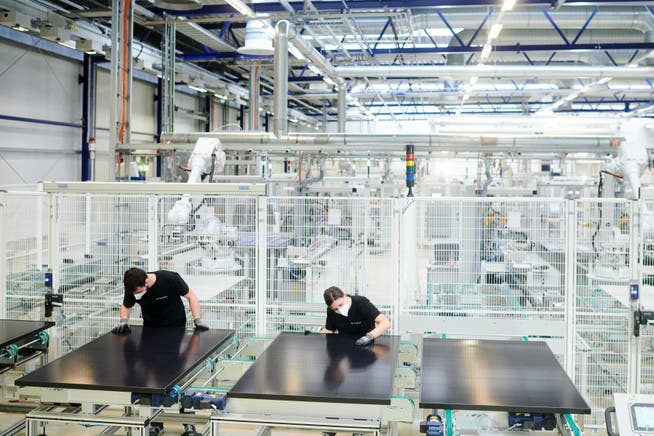 Meyer Burger Fabrik im deutschen Freiberg: Hier werden die Solarmodule zusammengebaut.