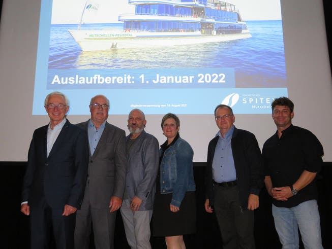 Der neue Vorstand der Spitex Mutschellen-Reusstal mit Präsident Eduard Schwab, Hanspeter Brun, David H. Streiff, Brigitte Weibel, Andreas Bernauer und Christian Schafroth (von links).