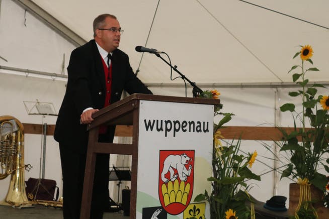 Der Thurgauer Regierungsrat Urs Martin bei seiner 1.-August-Ansprache im Festzelt auf dem Nollen.